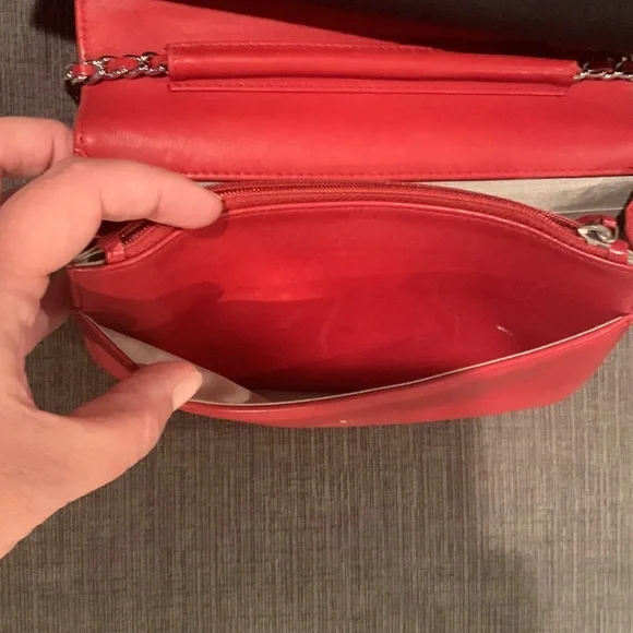 Chanel WOC - Picture 3 of 5